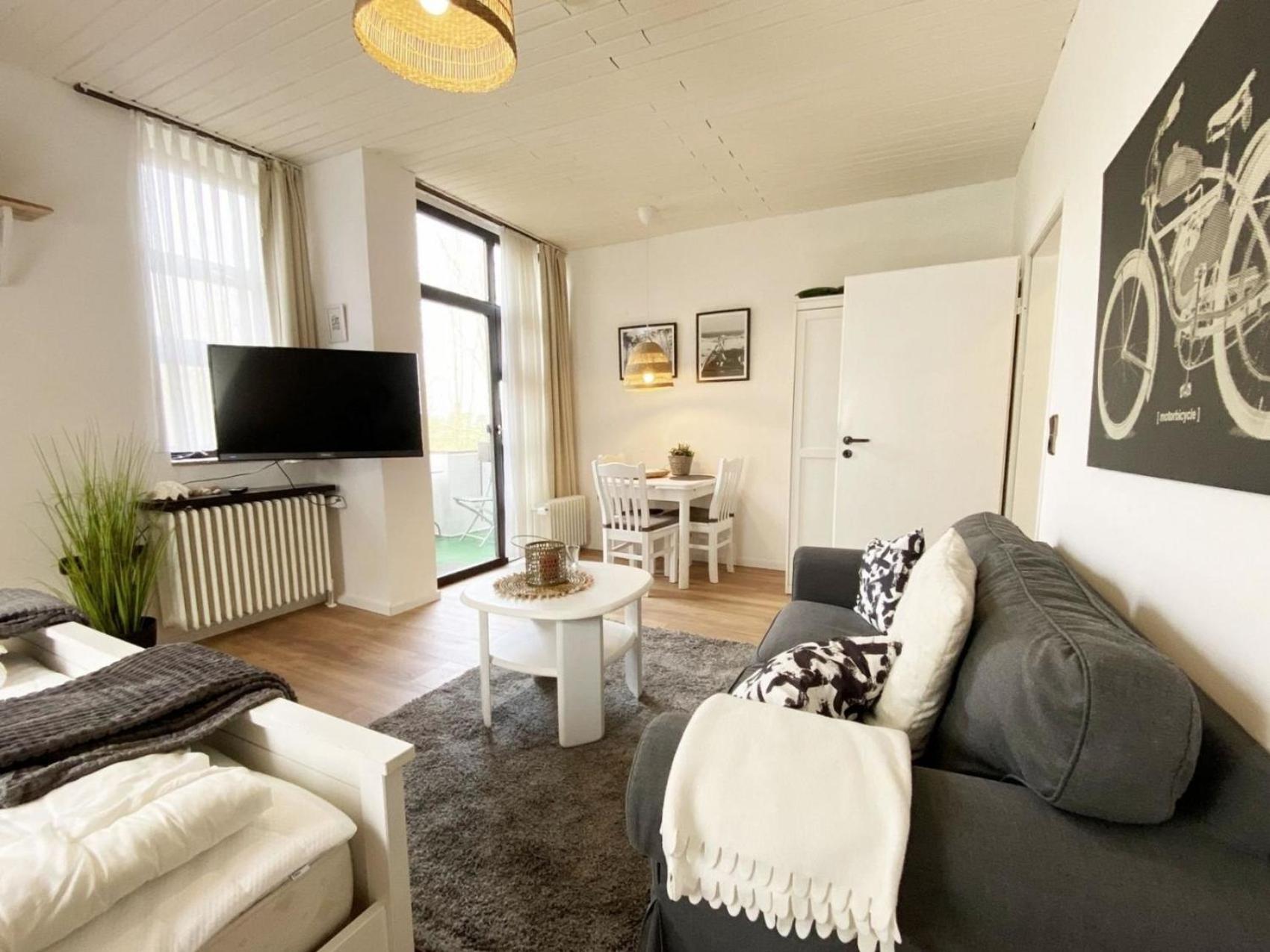 Ferien Im Wangerland - Haus Wiesenweg - Apartment 2 1Og 호루메르질 외부 사진